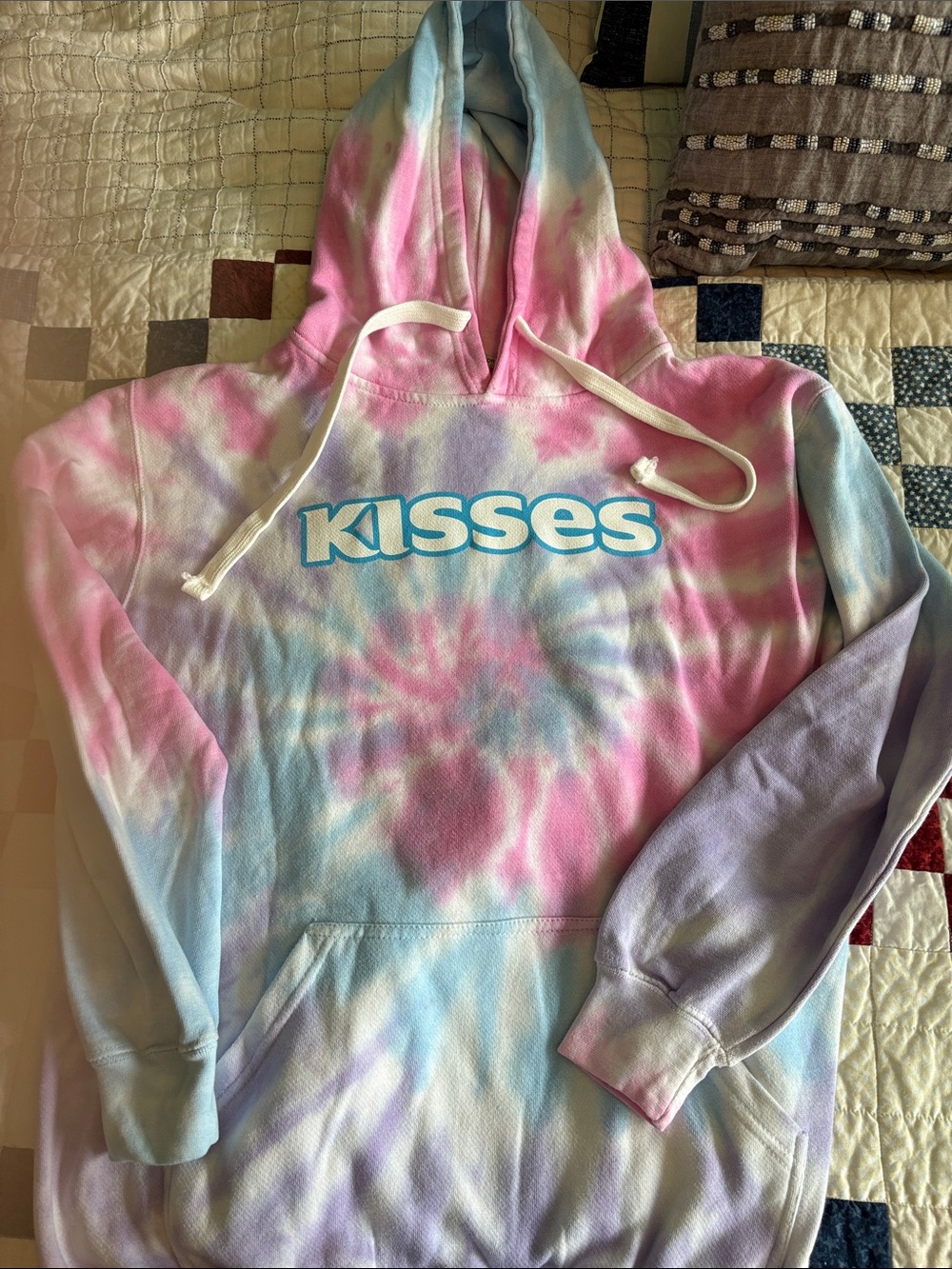 Hershey’s KISSES Tie-Dye Hoodie in Pink Blue Lavender Sz S